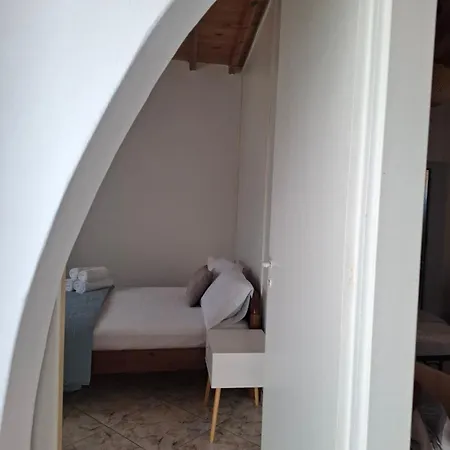 Divine Island Escape Kini