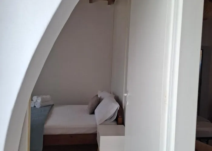 Divine Island Escape Kini